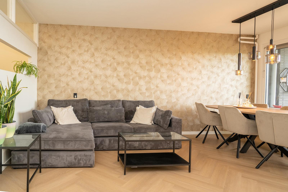 Appartement te koop: Waalstraat 141, Enschede