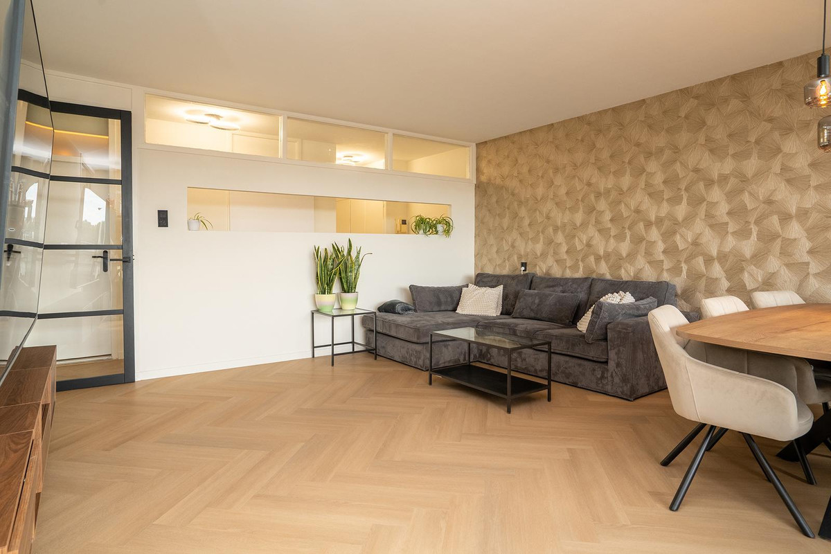 Appartement te koop: Waalstraat 141, Enschede