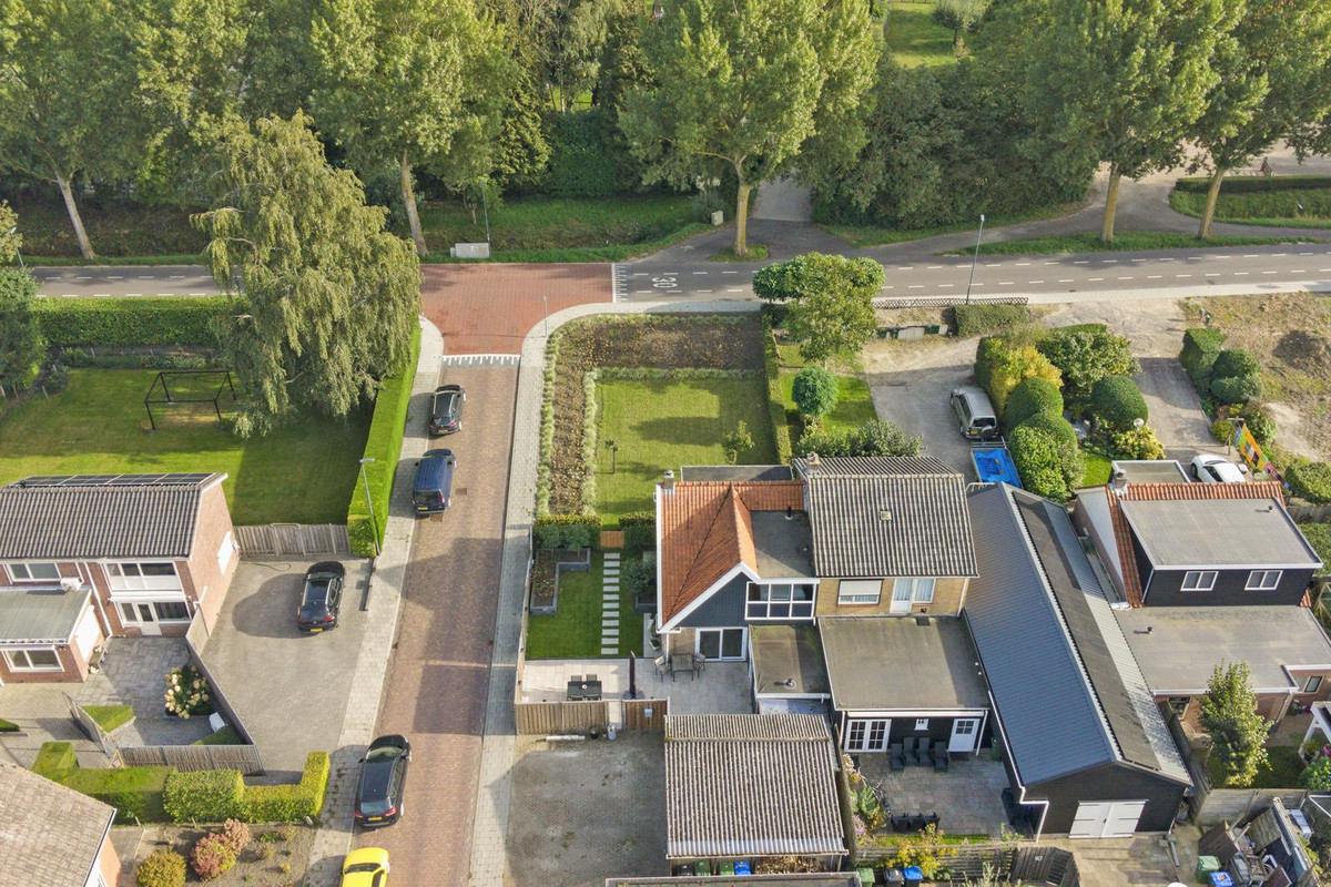 Twee-onder-één-kap te koop: Siguitsedijk 14, Kwadendamme