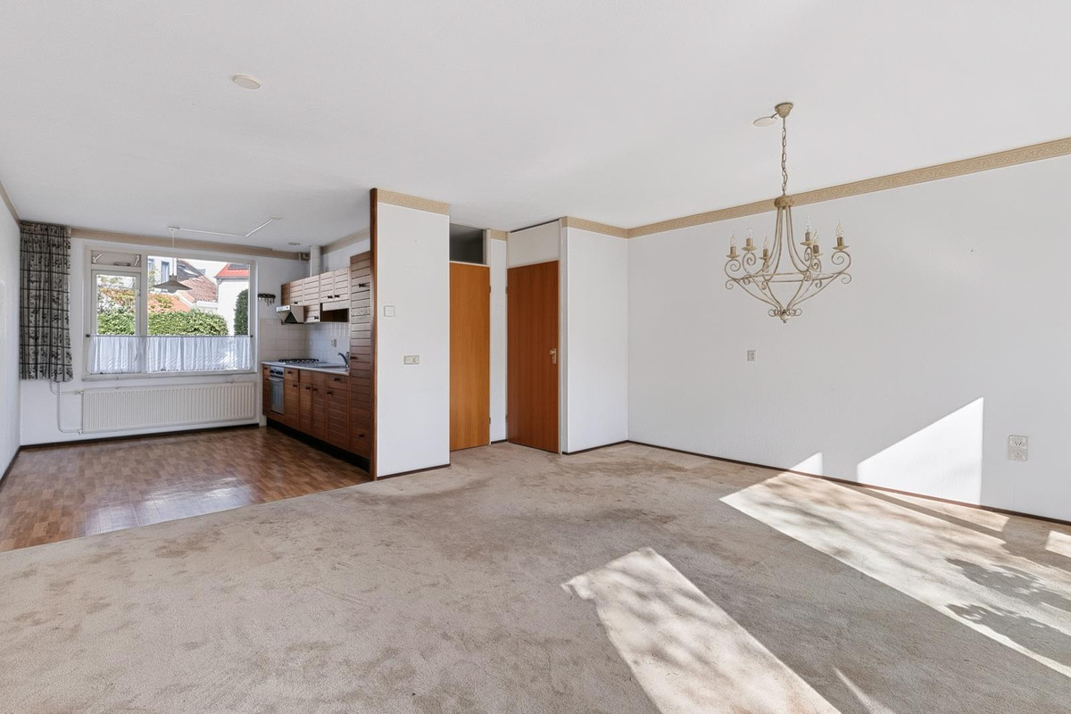 Tussenwoning te koop: Valkenkamp 192, Maarssen