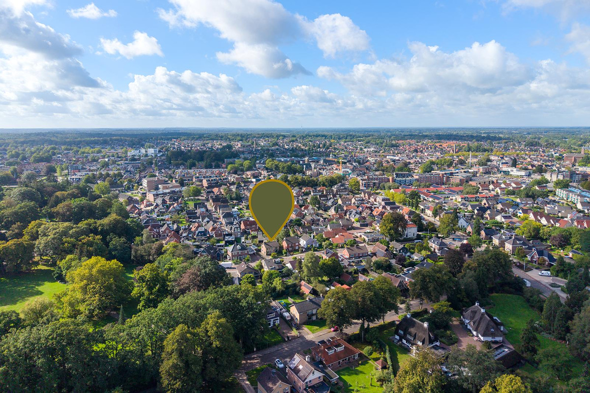 Vrijstaande woning te koop: Parkstraat 8, Rijssen