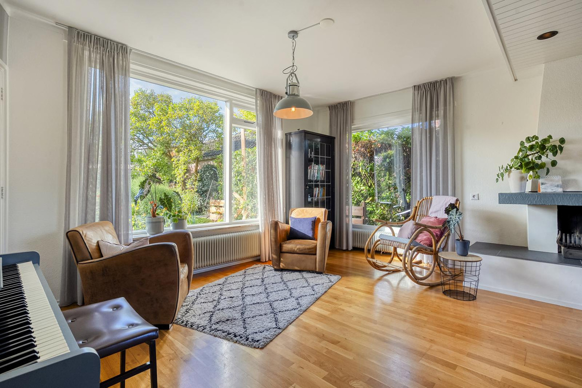 Vrijstaande woning te koop: Parkstraat 8, Rijssen