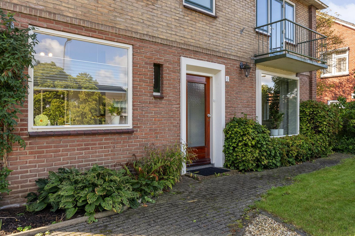 Vrijstaande woning te koop: Parkstraat 8, Rijssen