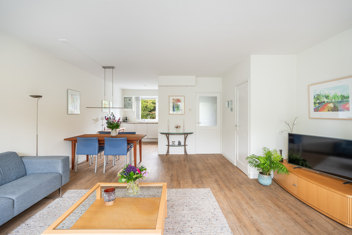 Tussenwoning te koop: Asserdreef 50, Maassluis