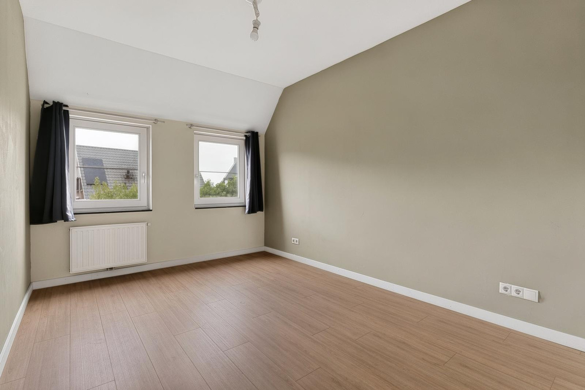 Tussenwoning te koop: Posthoorn 7, Luyksgestel
