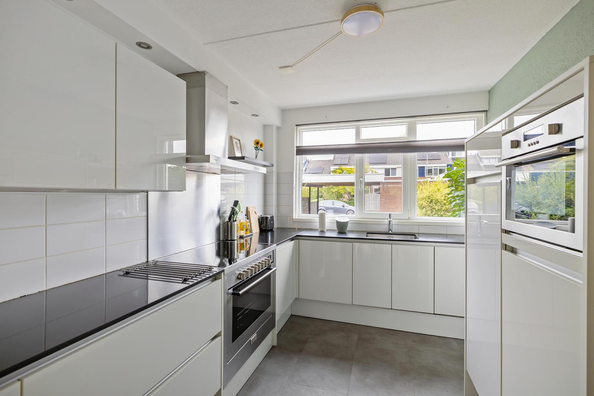 Tussenwoning te koop: Geerstuk 3, Delfzijl