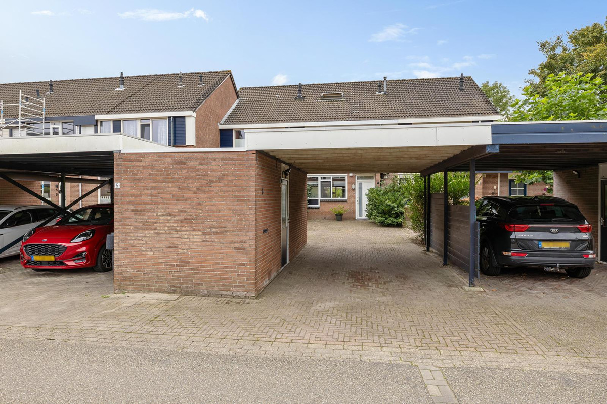 Tussenwoning te koop: Geerstuk 3, Delfzijl