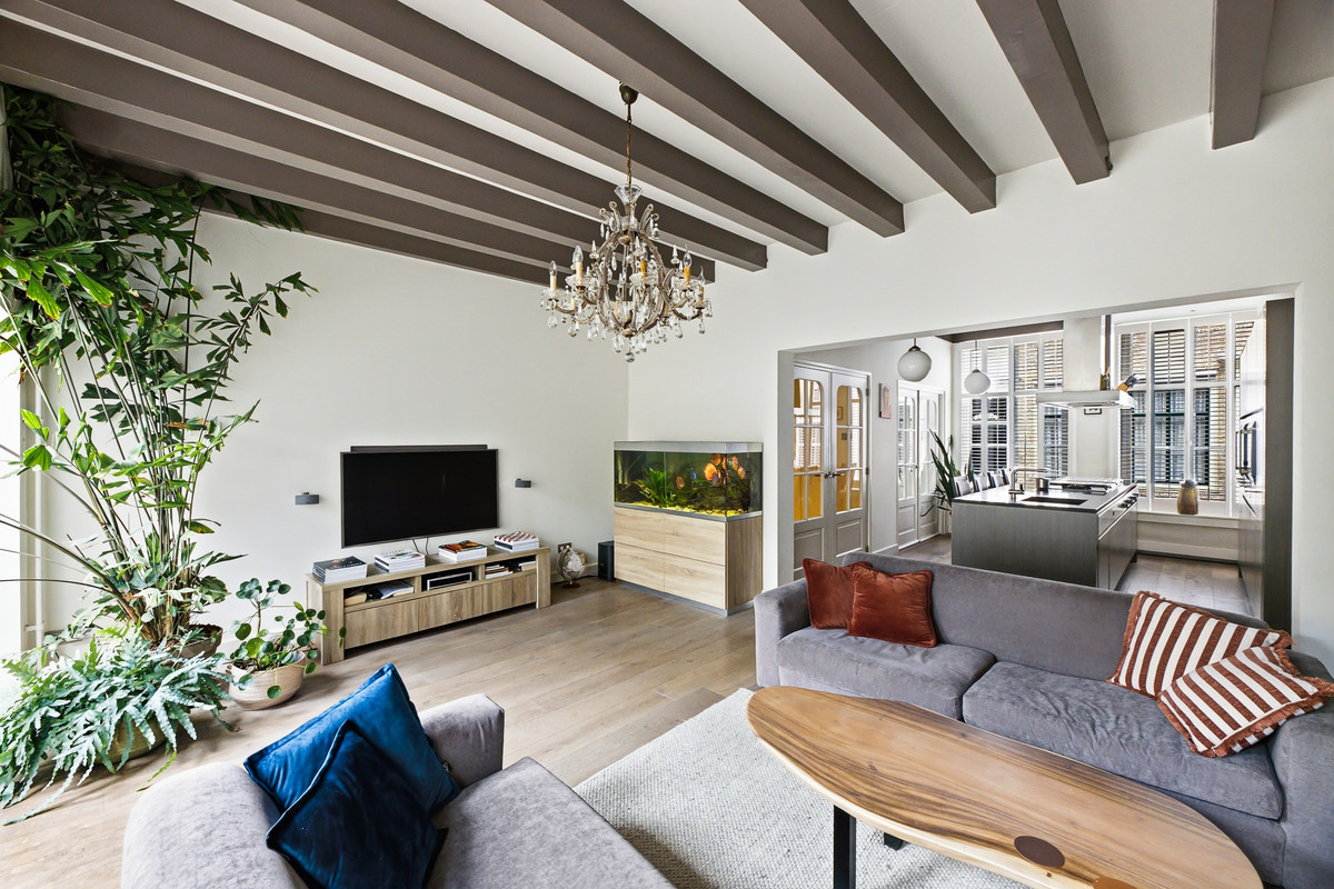 Tussenwoning te koop: Spanjaardstraat 42, Middelburg