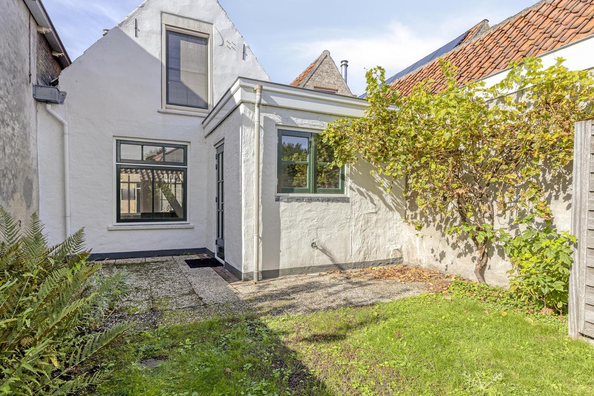 Hoekwoning te koop: Korte Nobelstraat 16, Zierikzee