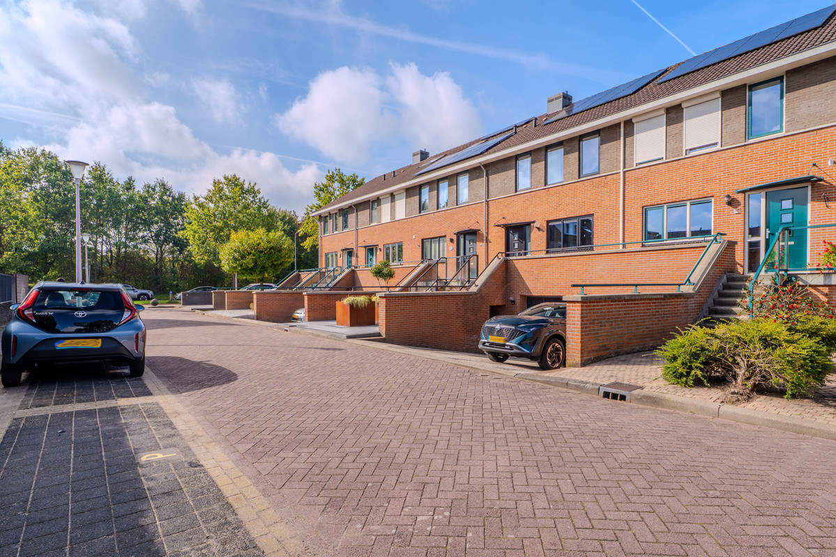 Tussenwoning te koop: Portus 7, Poortugaal