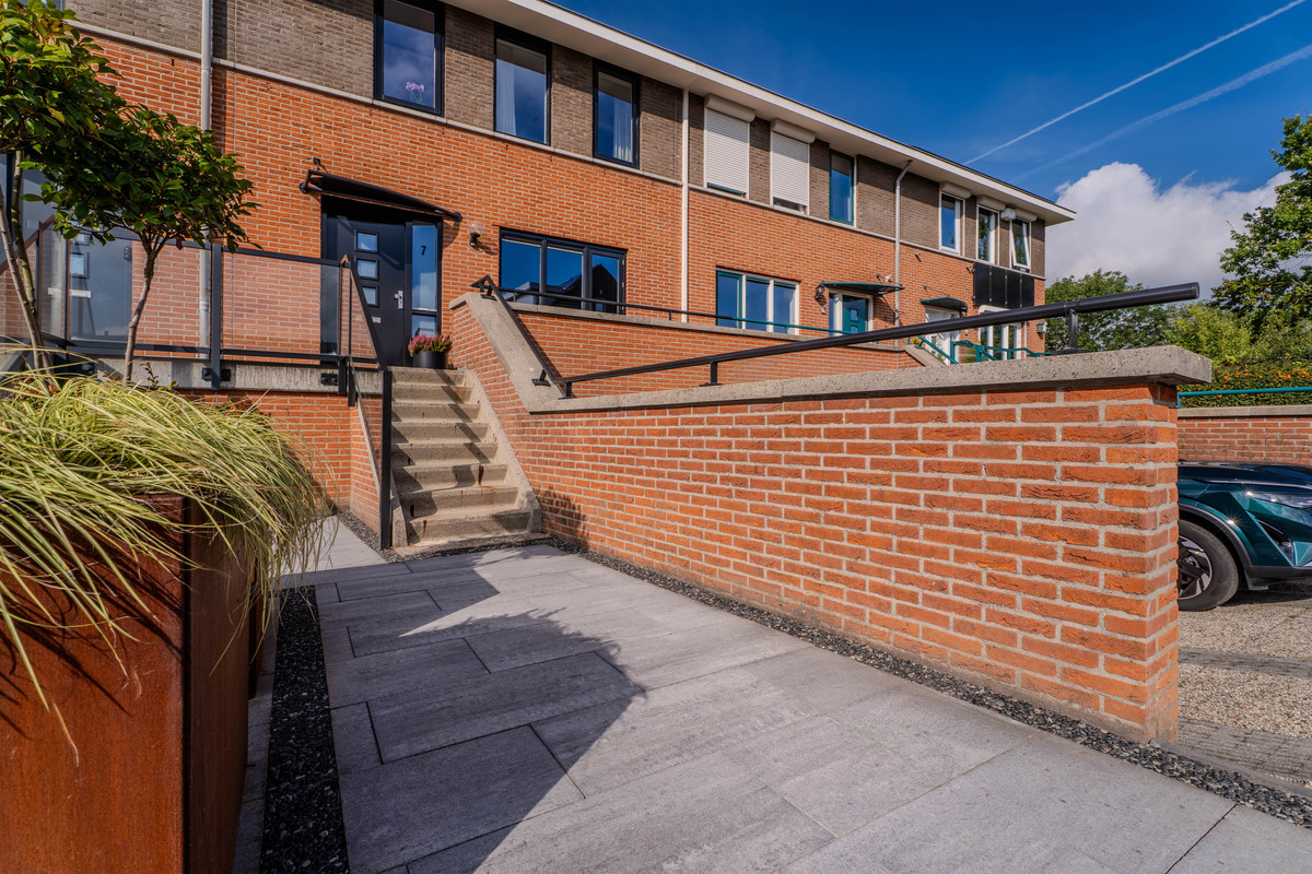 Tussenwoning te koop: Portus 7, Poortugaal