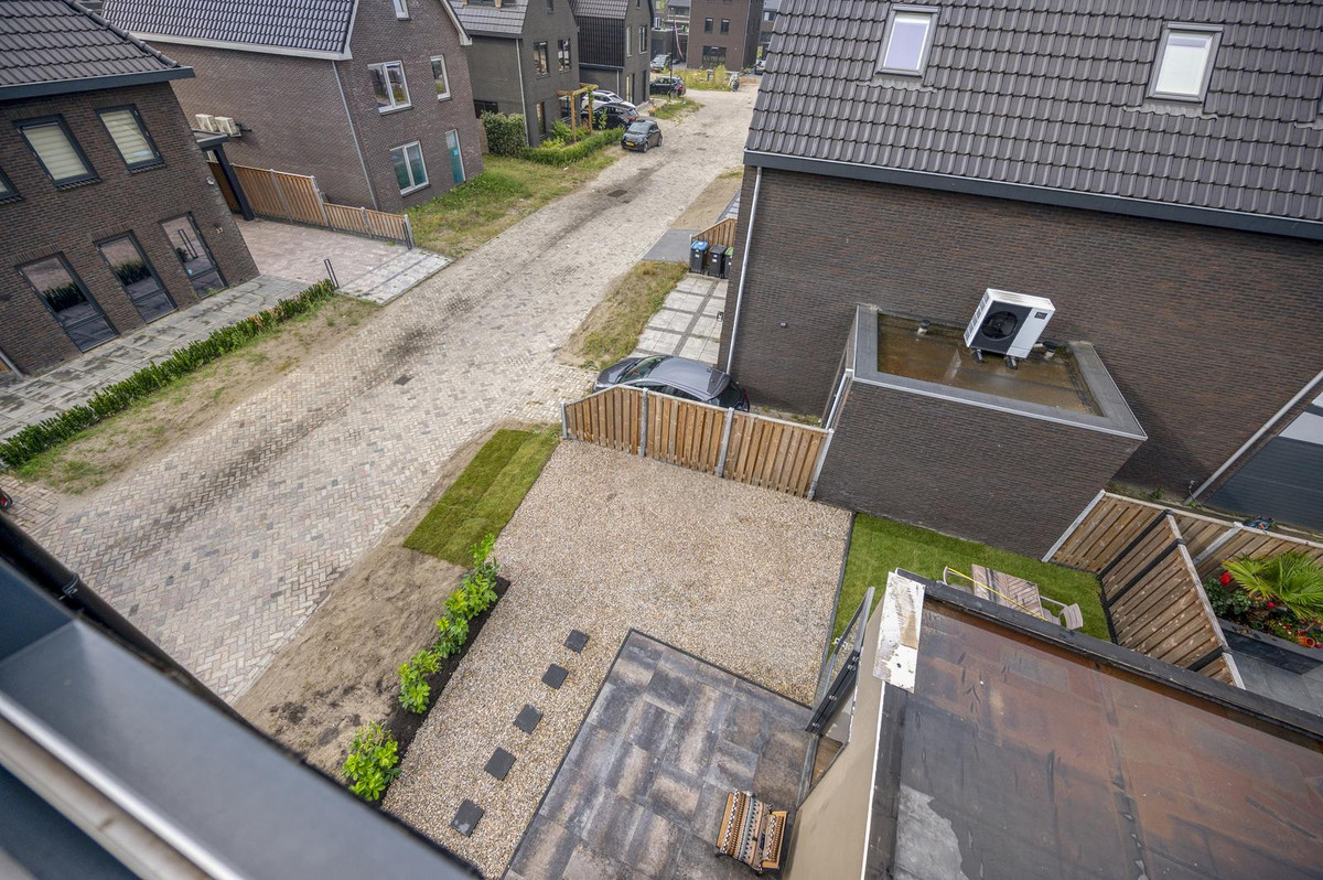 Vrijstaande woning te koop: Rudolf Mössbauerstraat 40, Almere