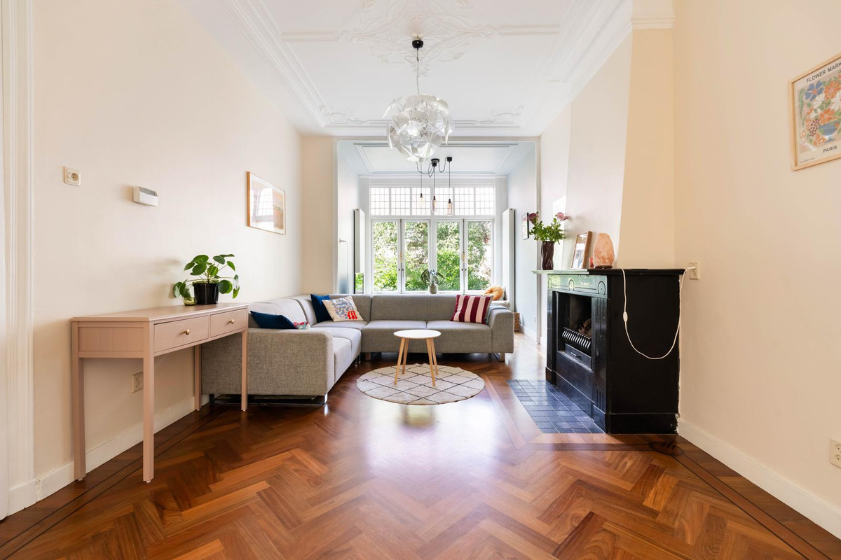 Appartement te koop: Claes de Vrieselaan 11A, Rotterdam