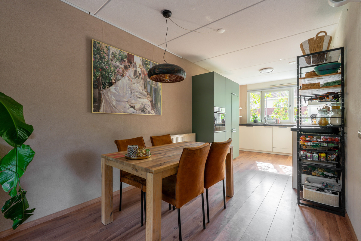 Tussenwoning te koop: Volsellastraat 10, Nijmegen