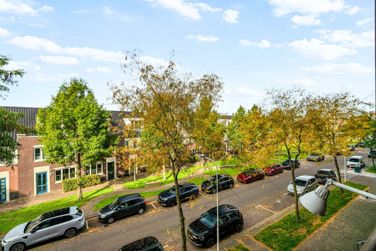 Appartement te huur: Sterreschans 379, Oegstgeest