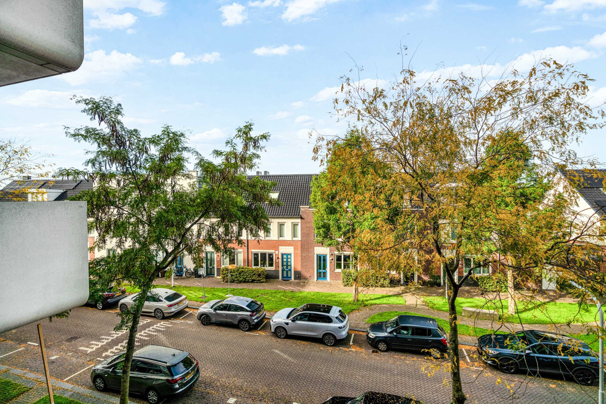Appartement te huur: Sterreschans 379, Oegstgeest