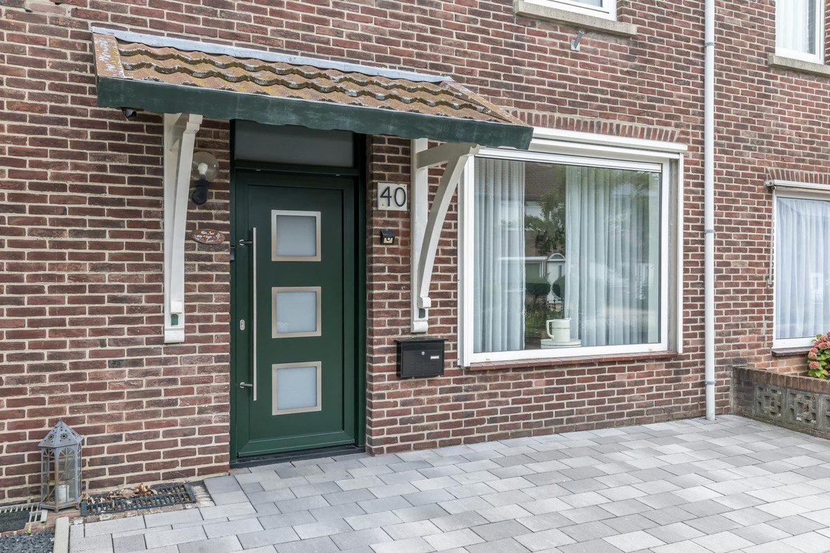 Tussenwoning te koop: Kievitstraat 40, Heerlen
