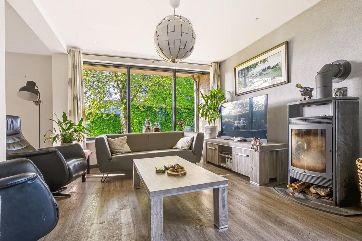 Vrijstaande woning te koop: Populierenstraat 10, Boven-Leeuwen