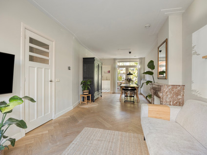 Van Der Waalsstraat 9