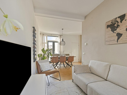 Veestraat 95