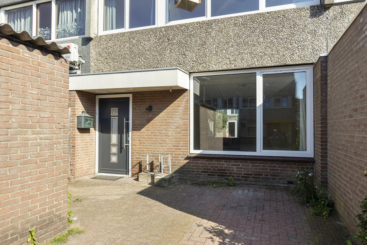 Tussenwoning te koop: Dasseburcht 56, Oss