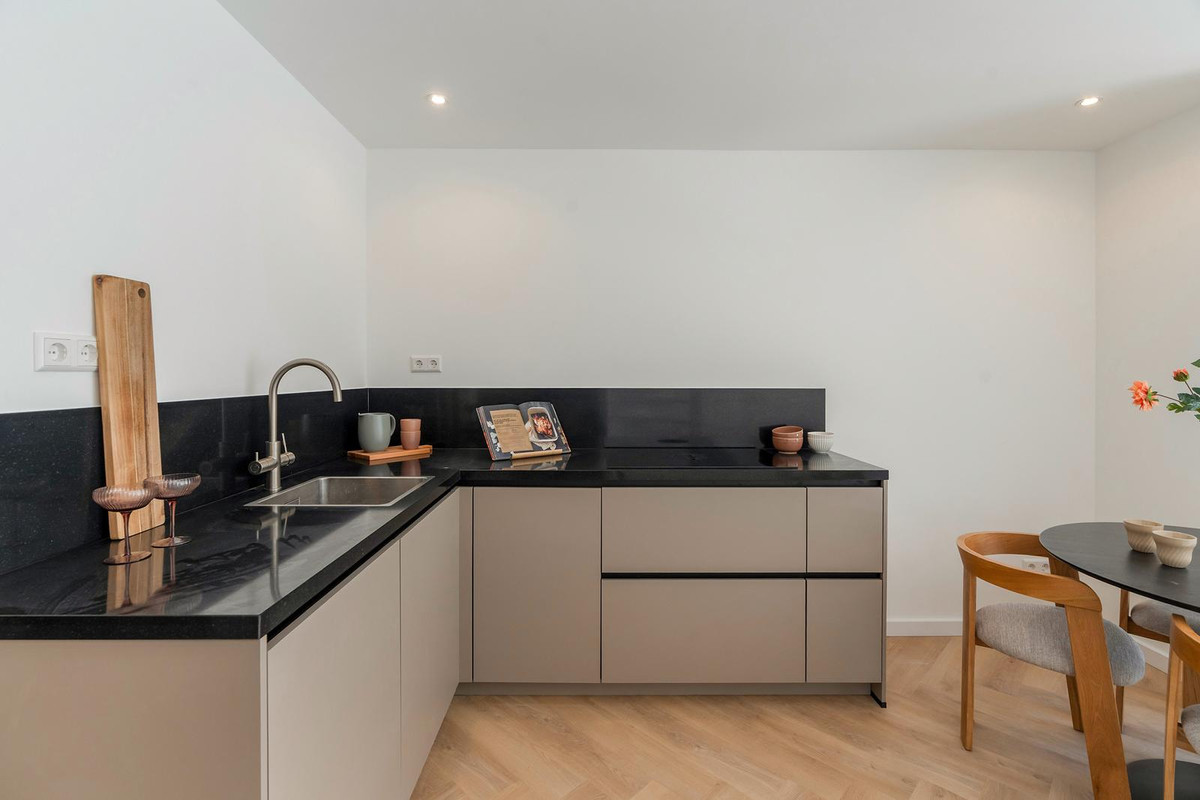 Appartement te koop: Oudedijk 229BV, Rotterdam