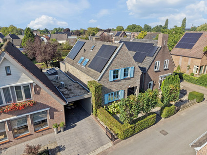 Kerkdwarsstraat 4
