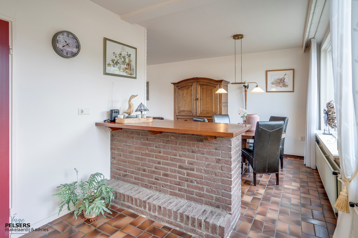 Twee-onder-één-kap te koop: Prins Clausstraat 58, Reuver