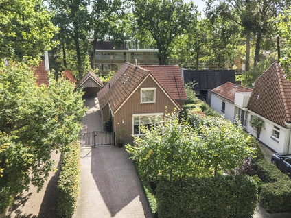 Parkweg 49