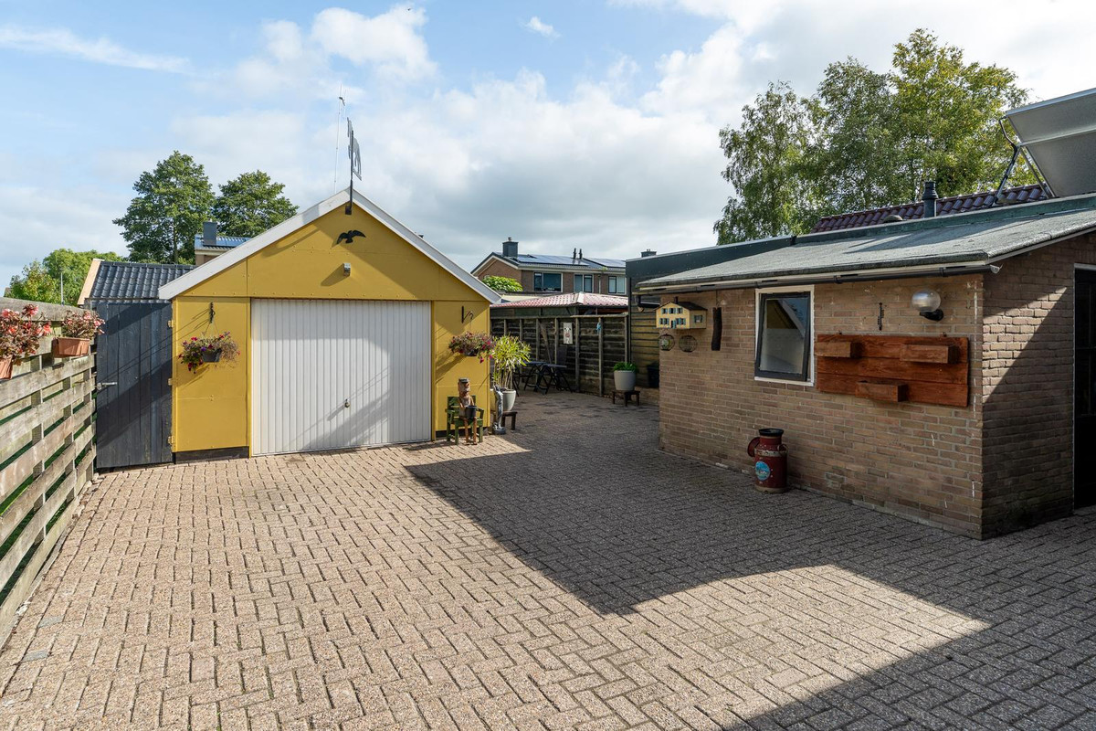 Twee-onder-één-kap te koop: Van Scheltingalaan 39, Kollum