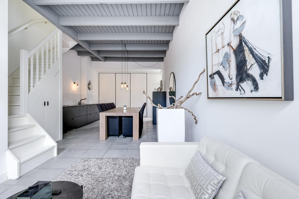 Appartement te koop: Oudegracht 232, Alkmaar