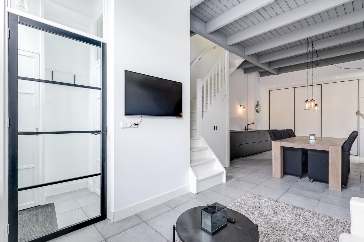 Appartement te koop: Oudegracht 232, Alkmaar