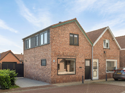 Kerkstraat 27