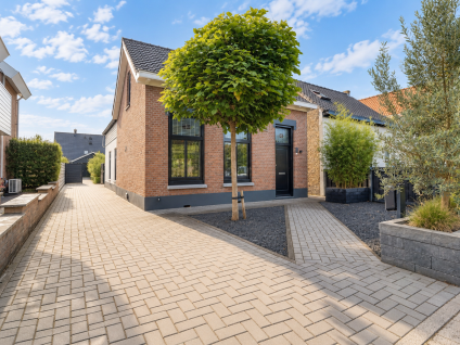 Mr Iman Caustraat 83