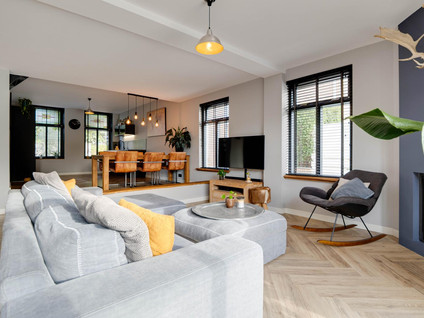 Mr Iman Caustraat 83