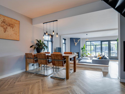 Mr Iman Caustraat 83