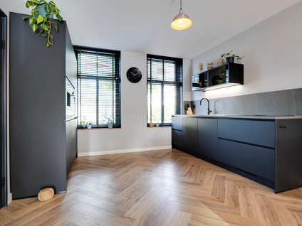 Mr Iman Caustraat 83