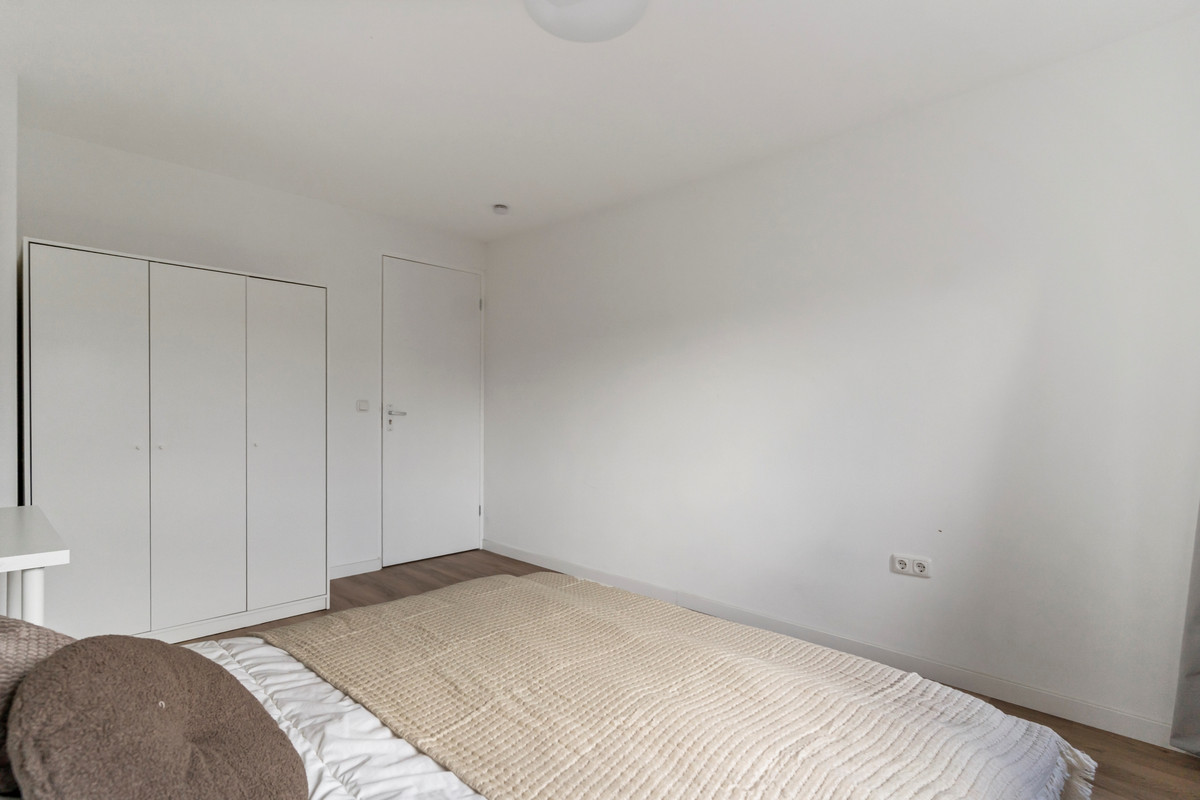 Appartement te koop: Mathenesserweg 27B03, Rotterdam
