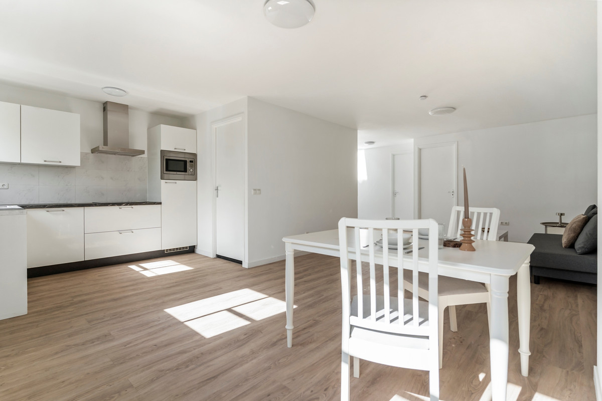Appartement te koop: Mathenesserweg 27B03, Rotterdam