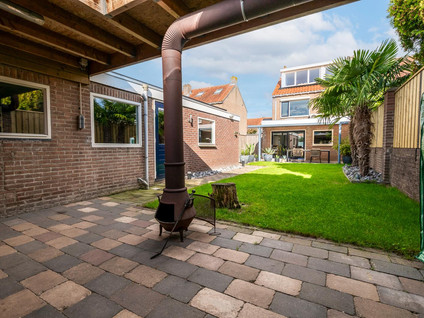 Van Karnebeekstraat 12