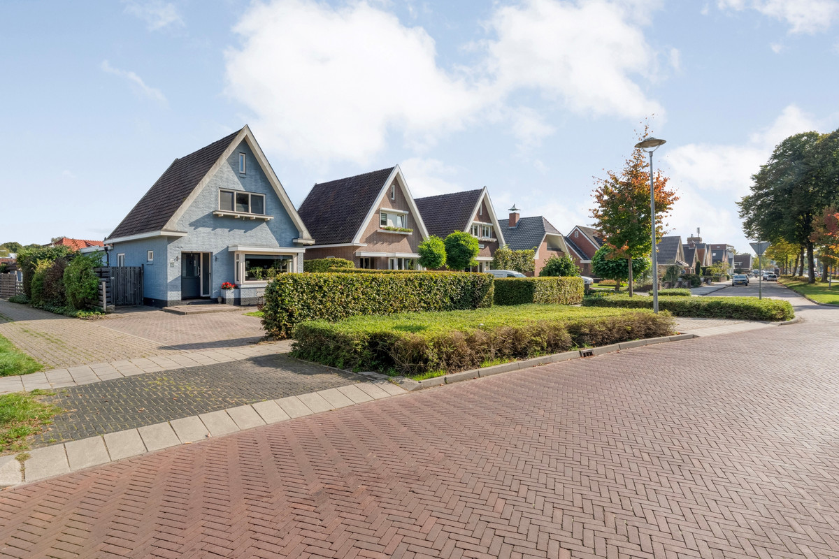 Vrijstaande woning te koop: Brugstraat 142, Klazienaveen
