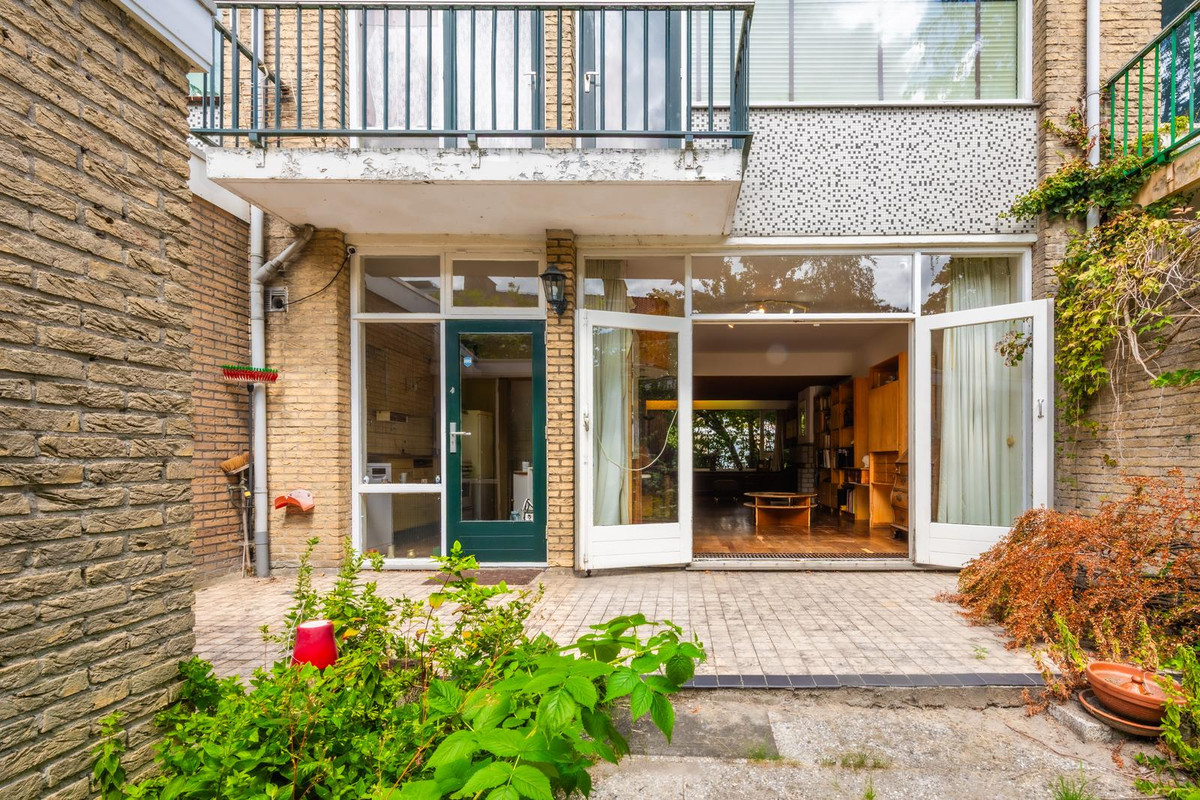 Tussenwoning te koop: Arent van 's-Gravesandestraat 6, Rotterdam
