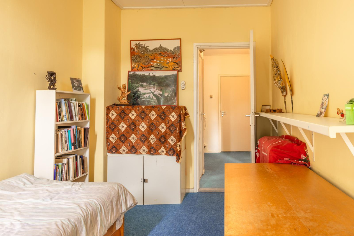 Tussenwoning te koop: Arent van 's-Gravesandestraat 6, Rotterdam