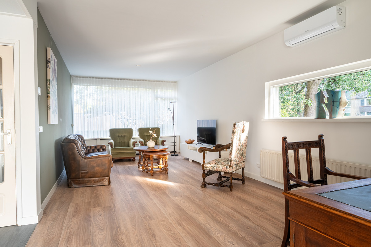Hoekwoning te koop: Mr. Ruys De Beerenbrouckstraat 28, Waalwijk