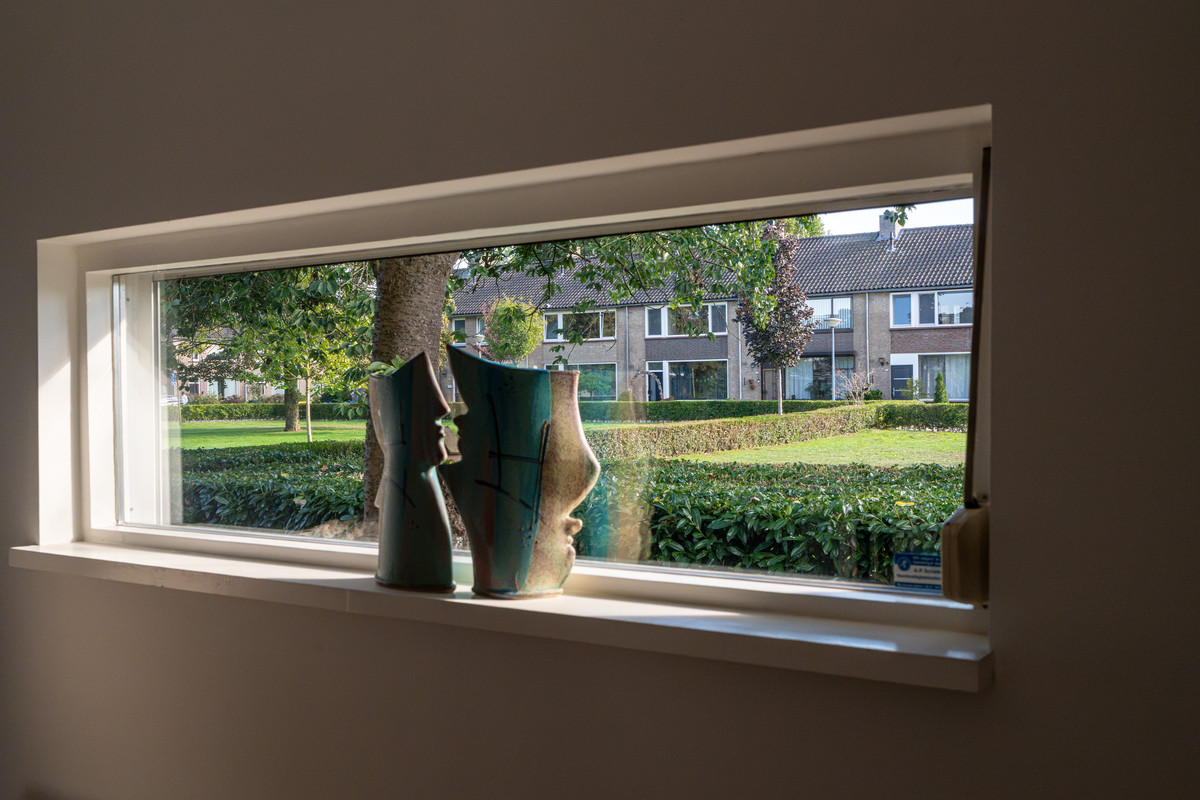 Hoekwoning te koop: Mr. Ruys De Beerenbrouckstraat 28, Waalwijk