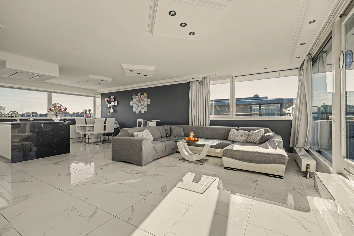 Appartement te koop: Jerseystraat 43, Almere