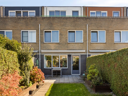 Sara Knipscheerstraat 11