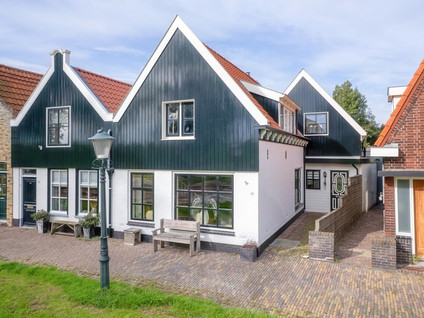 De Ruyterstraat 42