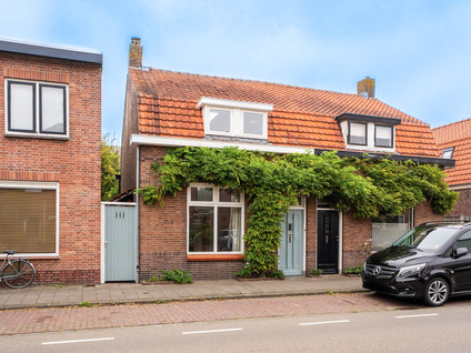 Esserstraat 28