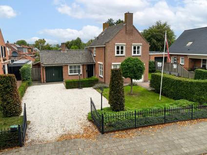 Voorstraat 8